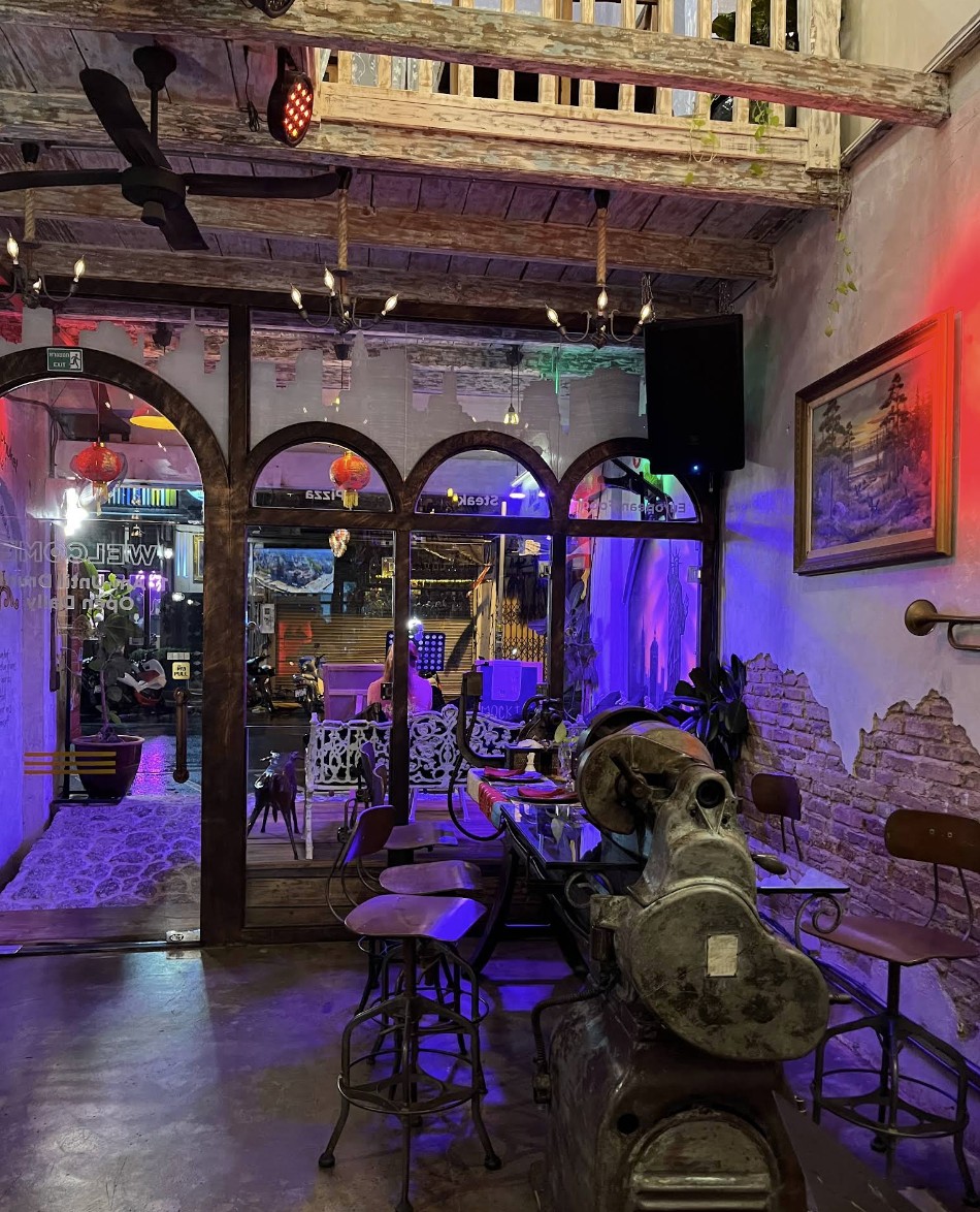 Restaurant details